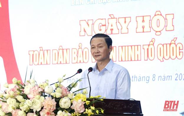 Chủ tịch UBND tỉnh Đỗ Minh Tuấn dự Ngày hội toàn dân bảo vệ an ninh Tổ quốc năm 2024 tại xã Hoằng Tiến